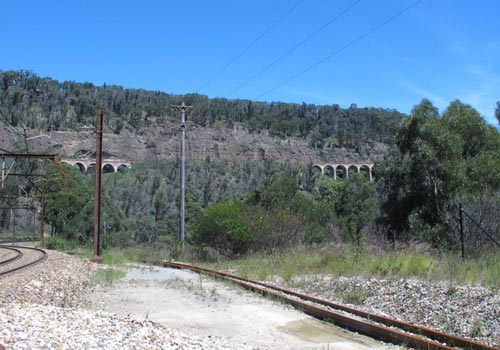 BLUE TRAIL 3:     Viaduct view, Oakey Park