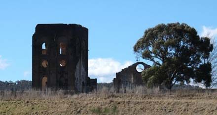 BLUE TRAIL 7:  Blast Furnace Park and Lake Pillans, Lithgow